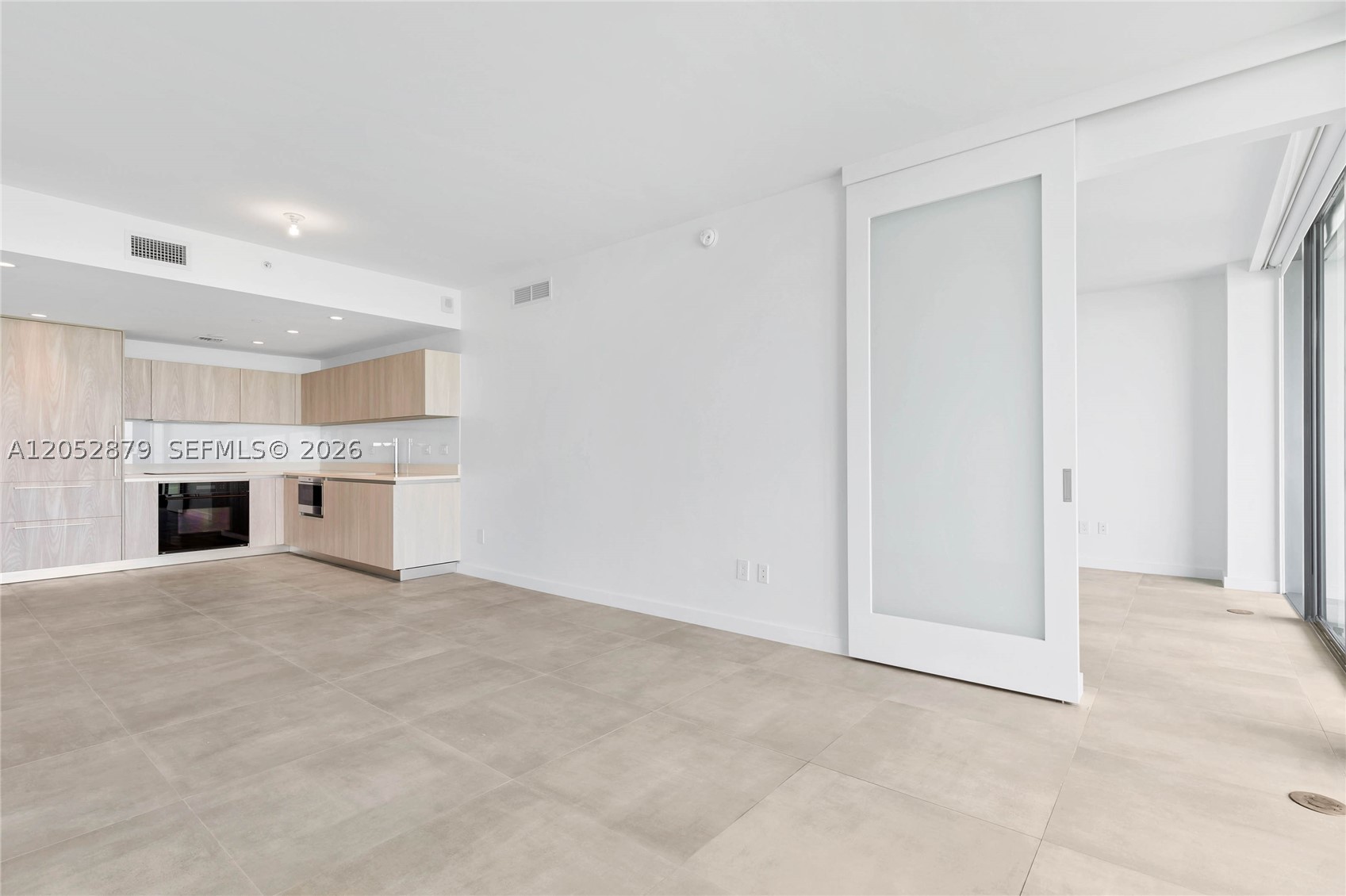 ONE PARAISO CONDO - Residential