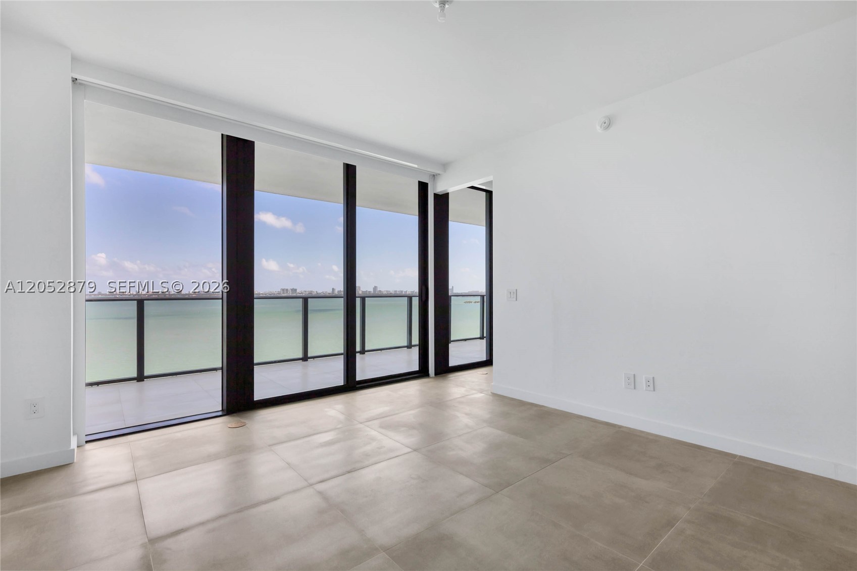 ONE PARAISO CONDO - Residential