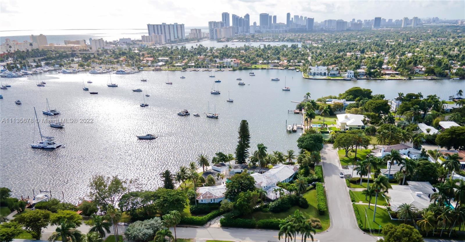 HOLLYWOOD LAKES SEC - Residential