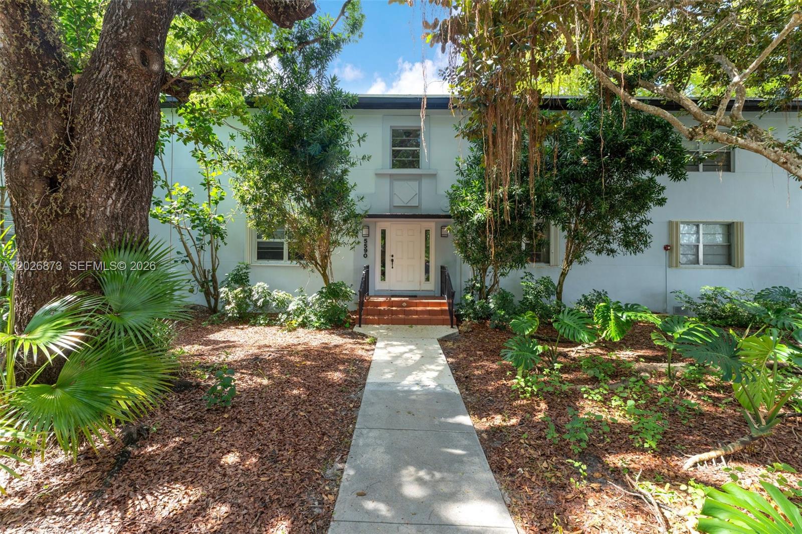 PATHWAYS CONDO - Residential Lease