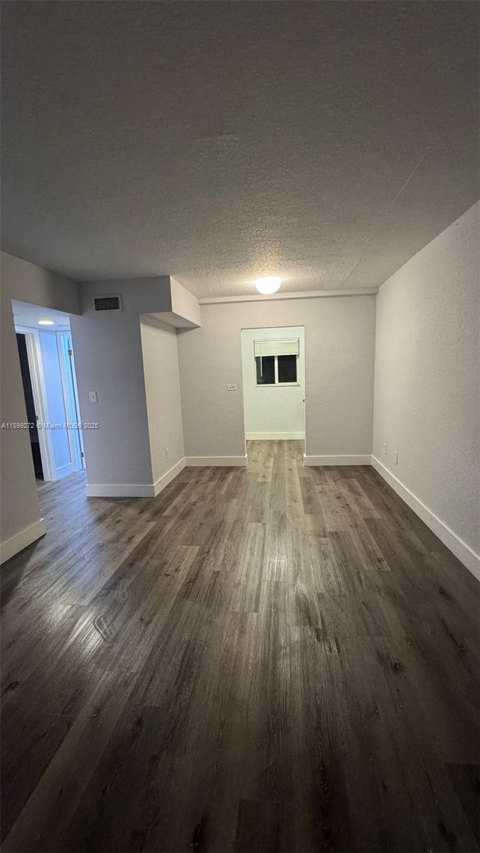 RIVER GRAND II CONDO - Residential