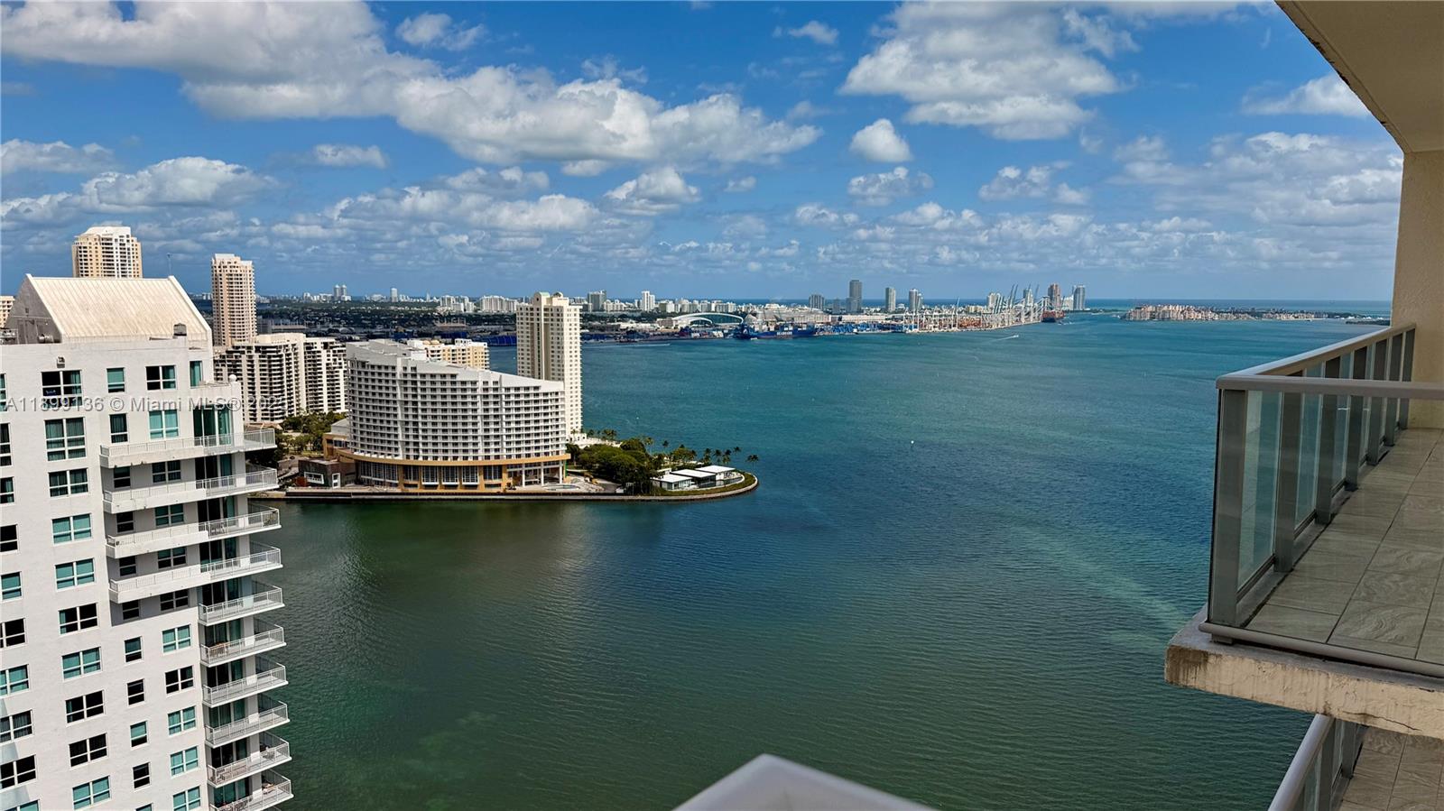 THE MARK ON BRICKELL COND - Residential
