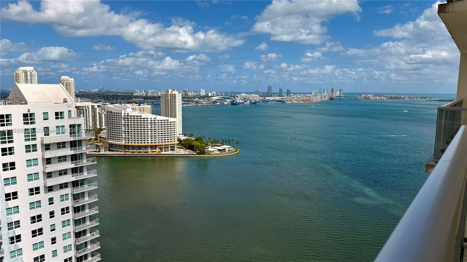 THE MARK ON BRICKELL COND - Residential