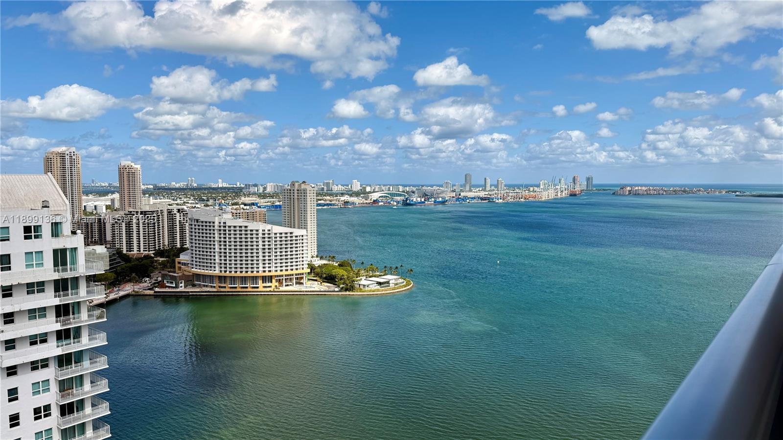 Penthouse opportunity in the heart of Brickell! This 3BD/2BA home offers 1,510 SF of open living space with 10-ft ceilings, marble floors, and epic panoramic bay/ city skyline views! A perfect canvas to add your personal touch while enjoying two assigned parking spaces and a rare storage unit. The Mark on Brickell offers resort-style amenities including a waterfront fitness center, tennis and racquetball courts, bayfront pool and jacuzzi, clubroom, and on-site market. Exceptional value for a Penthouse under $1M in one of Miami’s most sought after neighborhoods! Just steps away from Brickell's hottest restaurants; Amazonico, Delilah, SexyFish, Komodo and more!