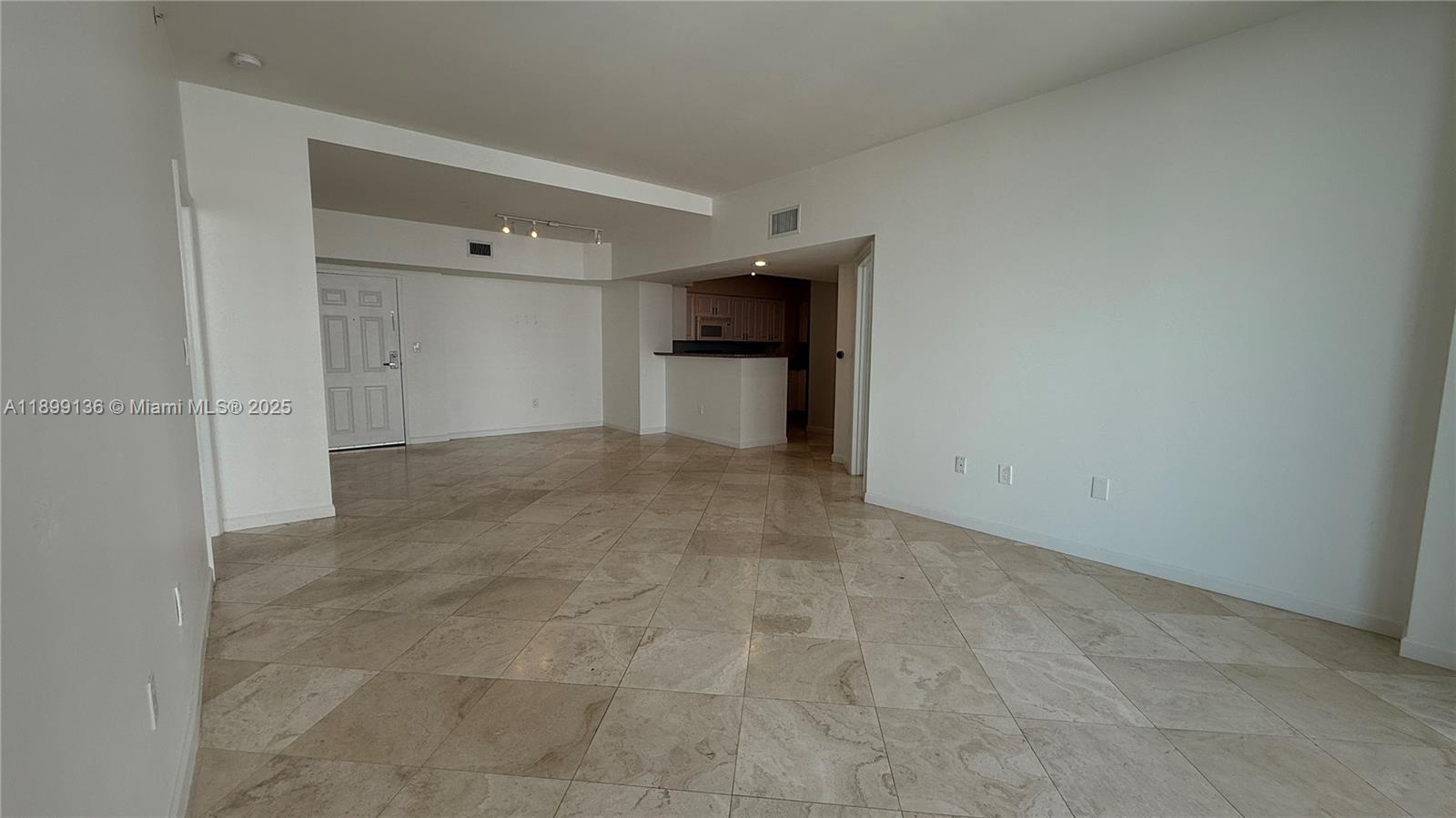 THE MARK ON BRICKELL COND - Residential