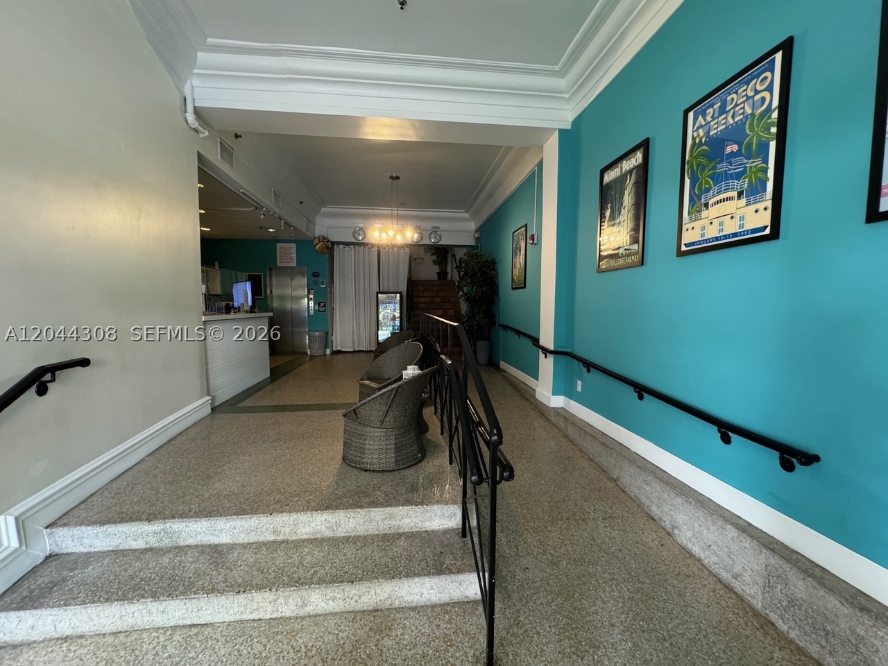 ROYAL SOUTH BEACH CONDO - Residential