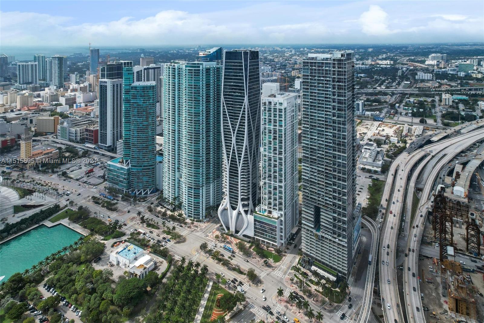 MARQUIS CONDO - Residential
