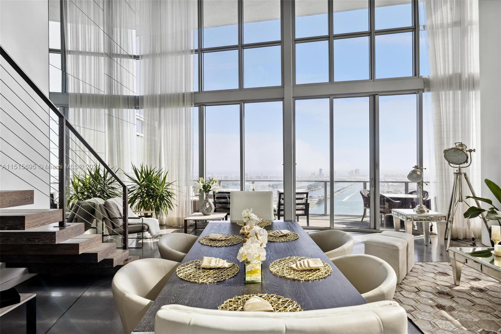 MARQUIS CONDO - Residential