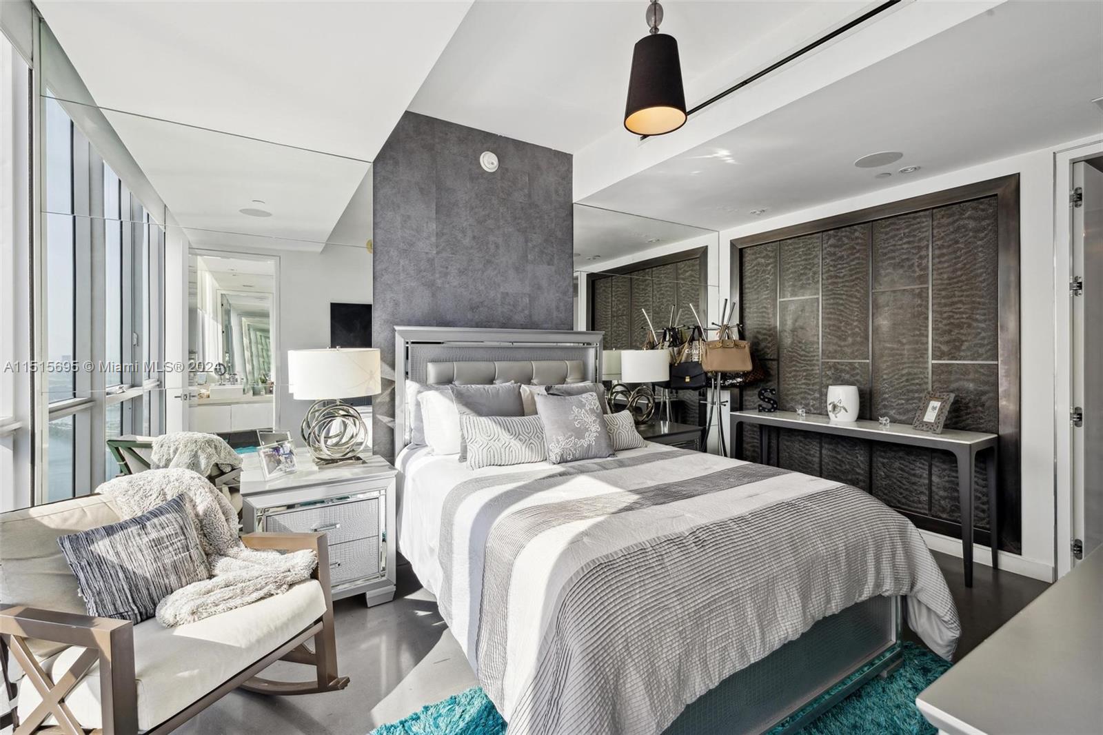 MARQUIS CONDO - Residential