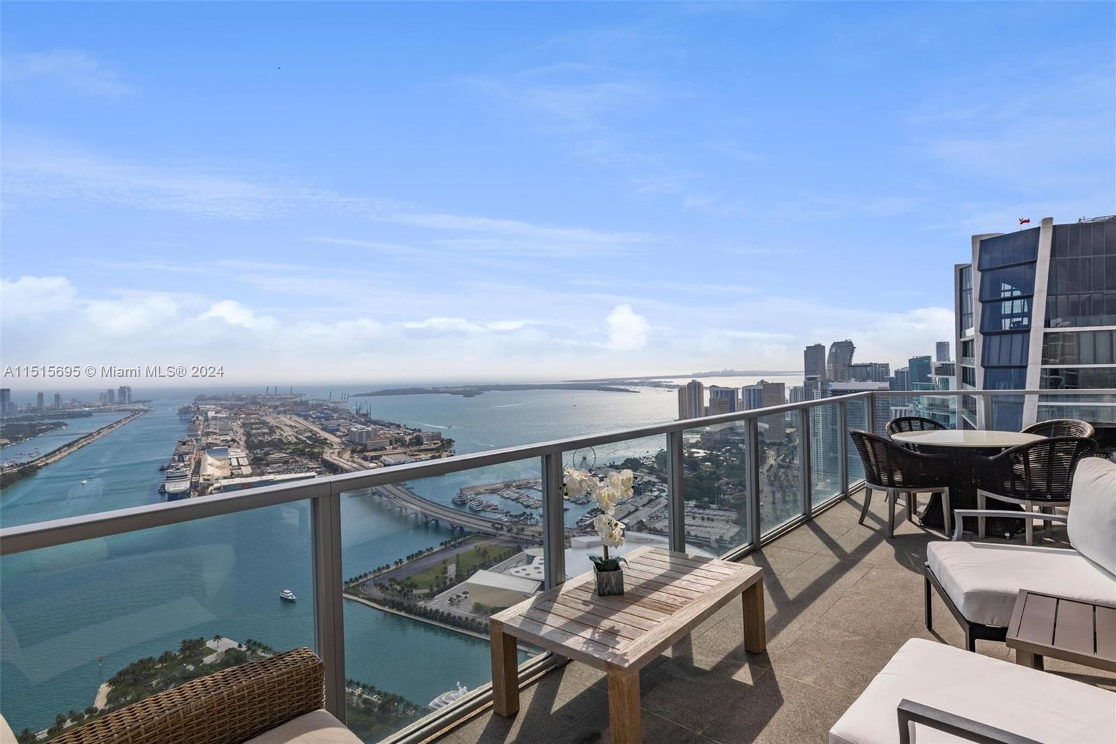 MARQUIS CONDO - Residential
