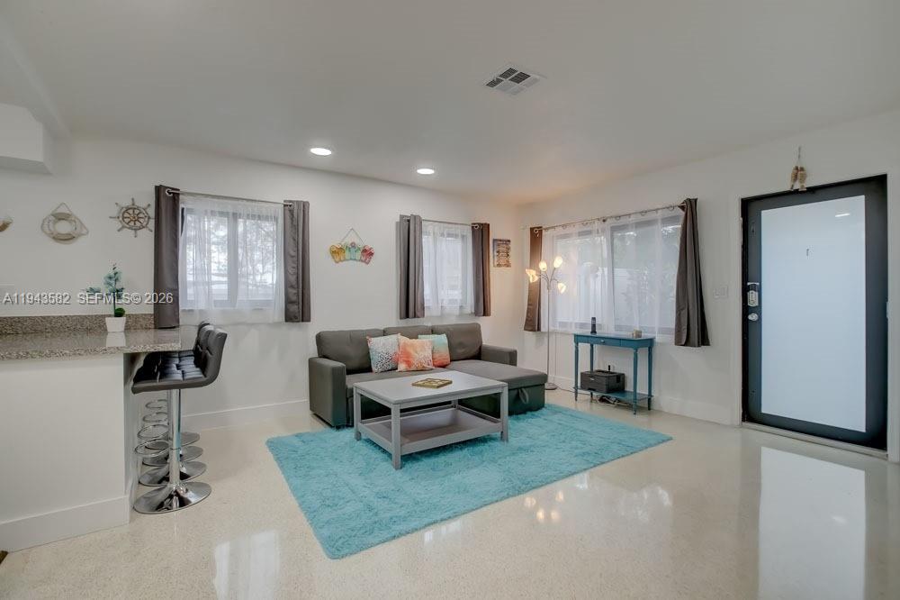 OSCEOLA PARK - Residential Income