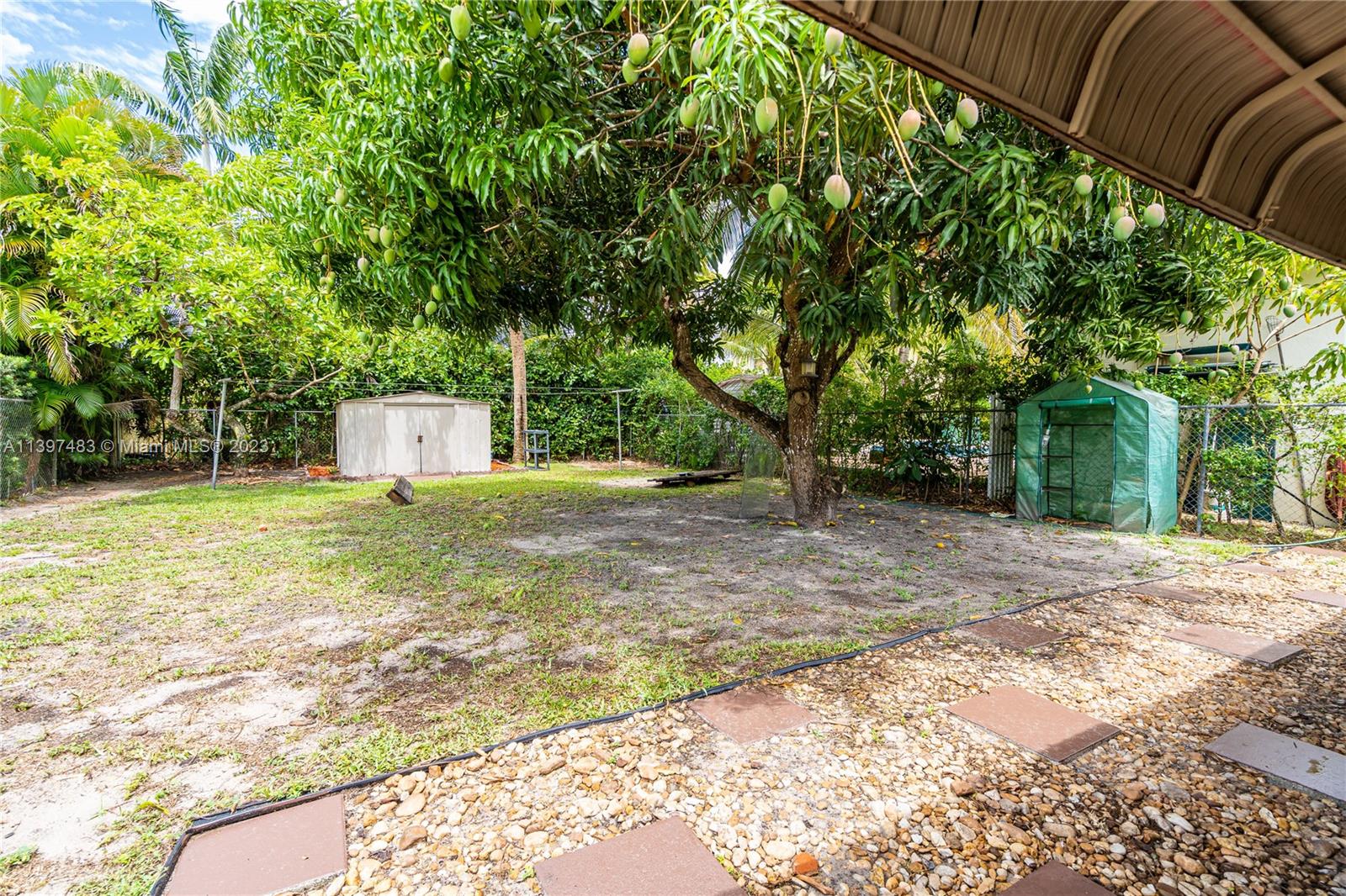 REV PL OF GOLF COURSE ADD - Residential Lease