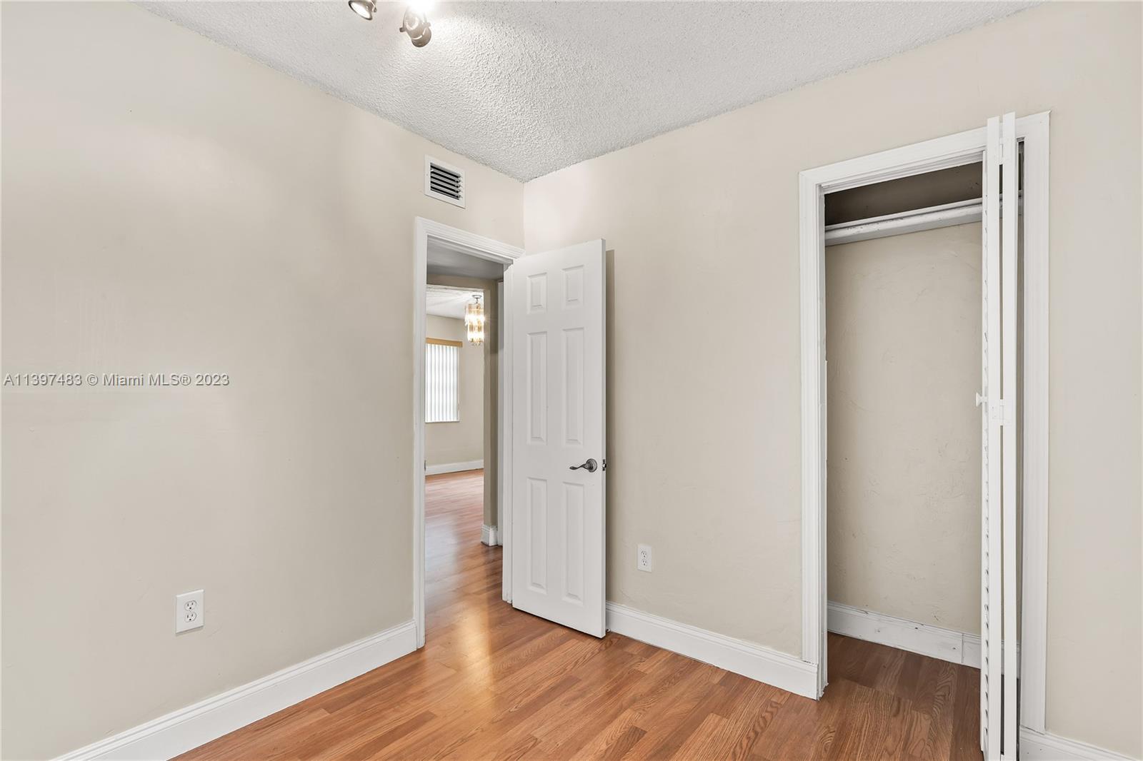 REV PL OF GOLF COURSE ADD - Residential Lease