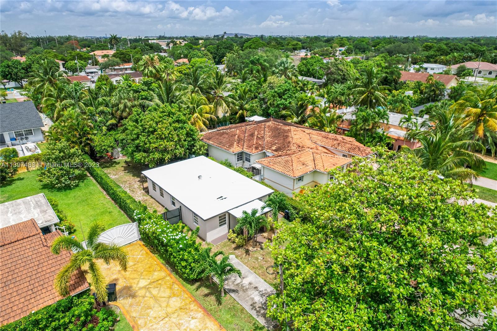 REV PL OF GOLF COURSE ADD - Residential Lease