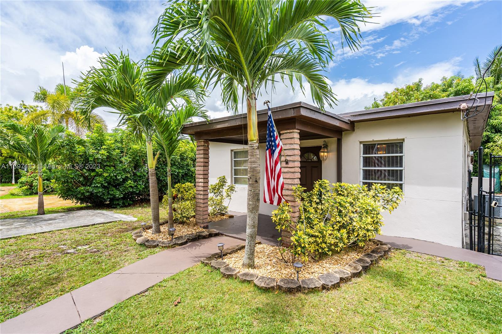 REV PL OF GOLF COURSE ADD - Residential Lease