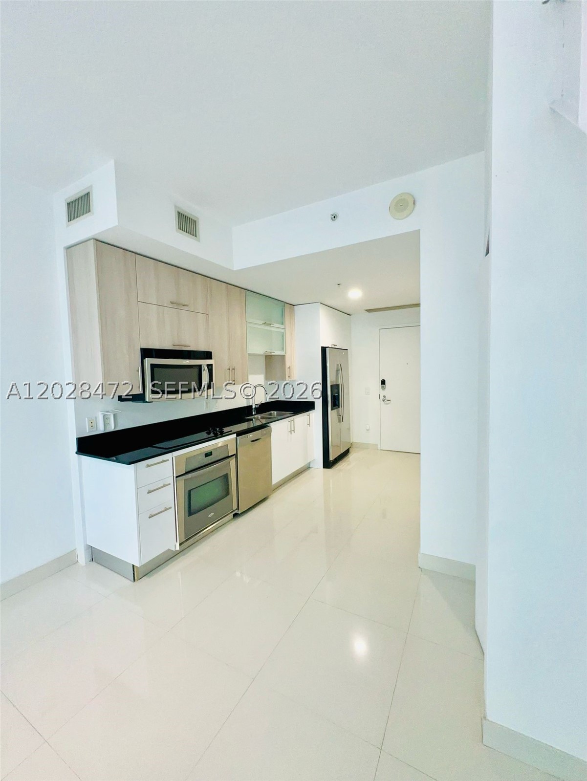 INFINITY AT BRICKELL COND - Residential Lease