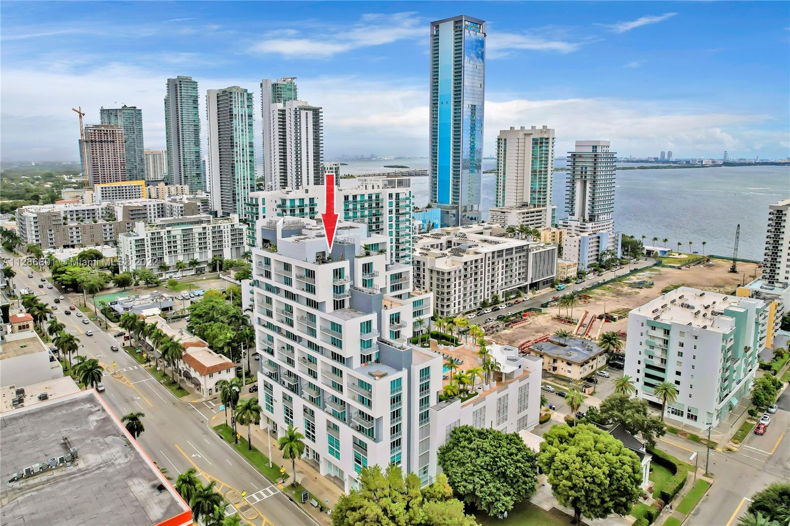 CITY 24 CONDO - Residential