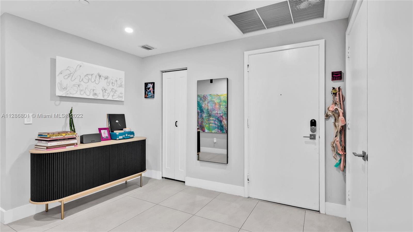 CITY 24 CONDO - Residential