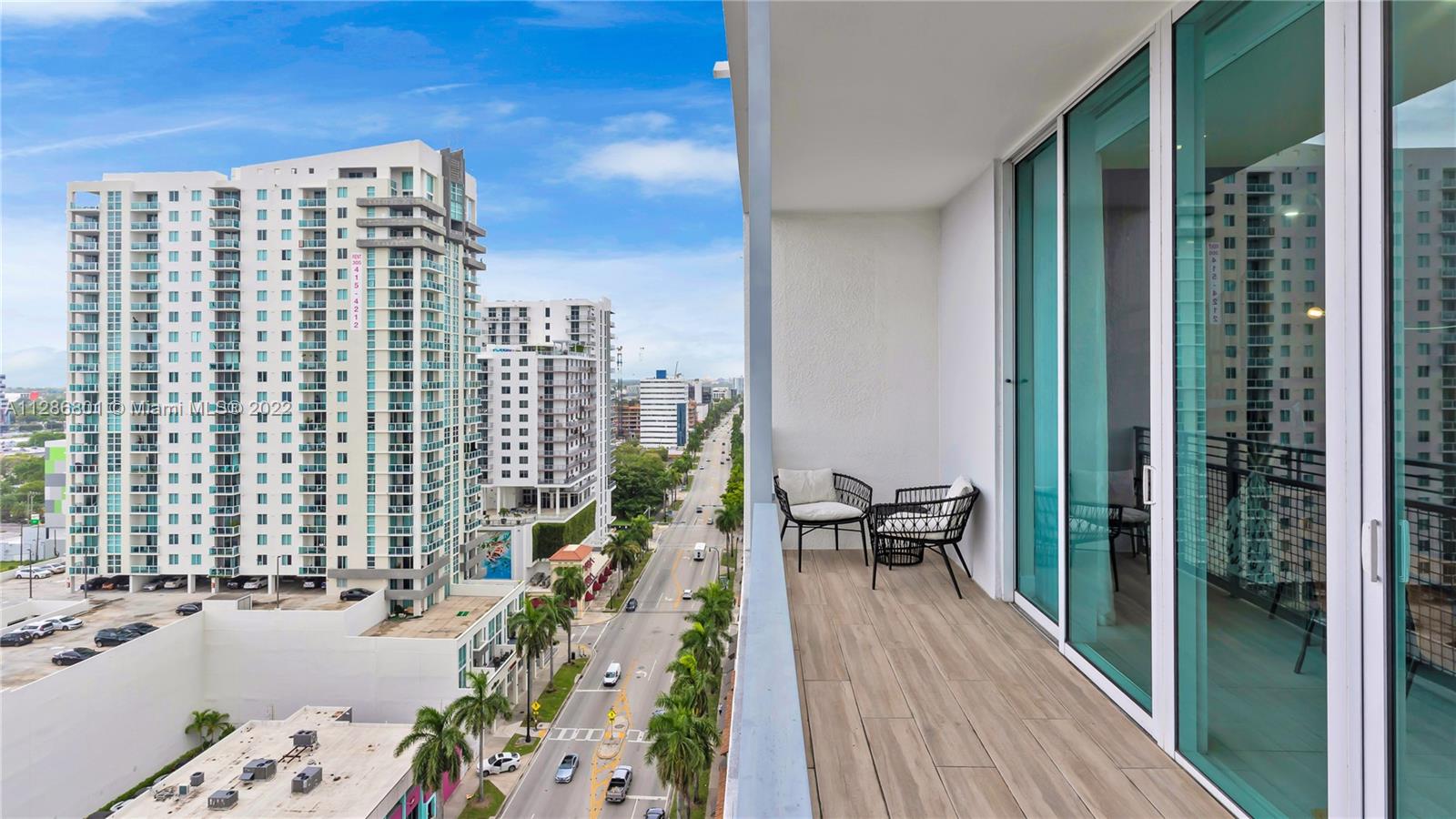 CITY 24 CONDO - Residential