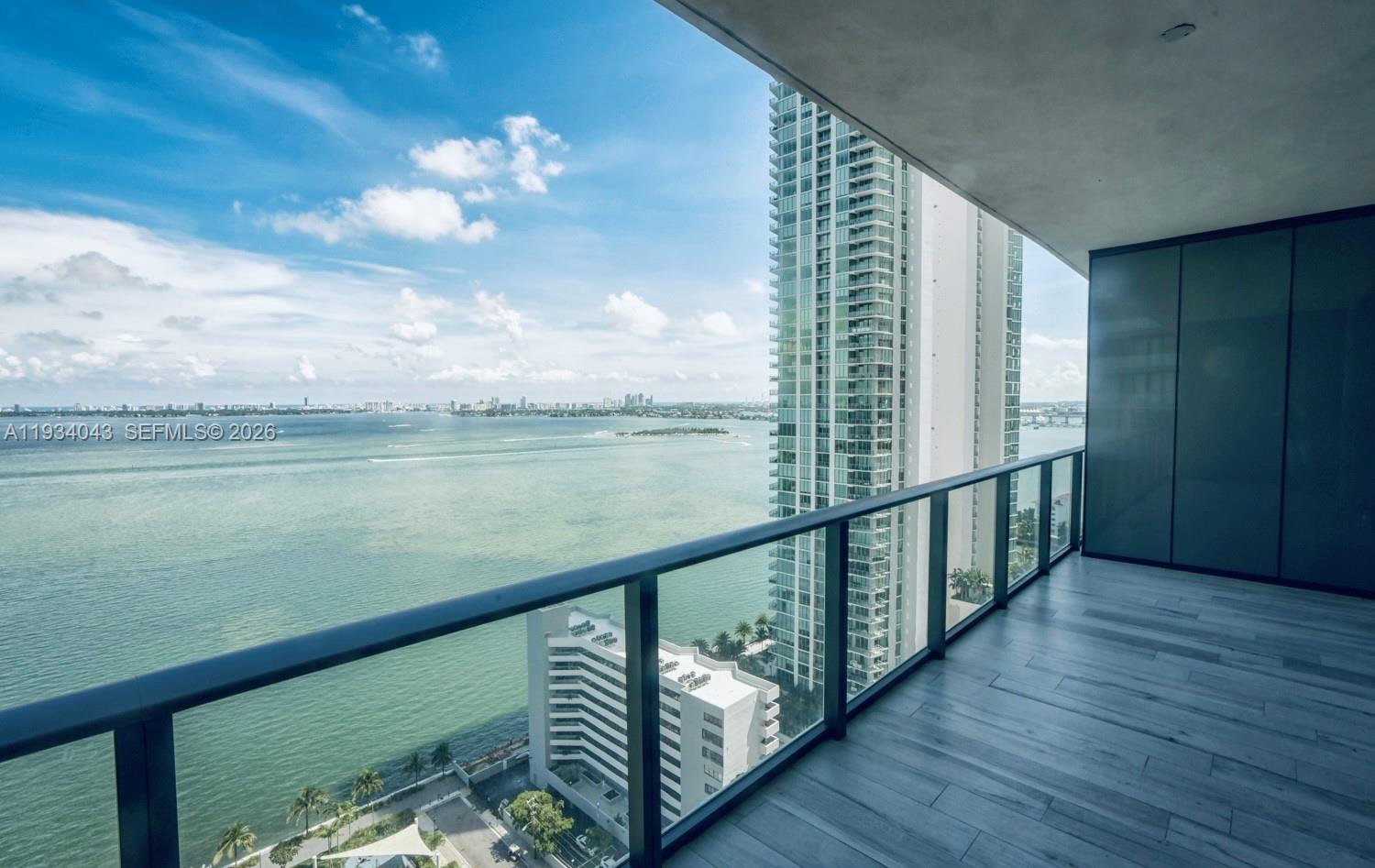 GRAN PARAISO CONDO - Residential