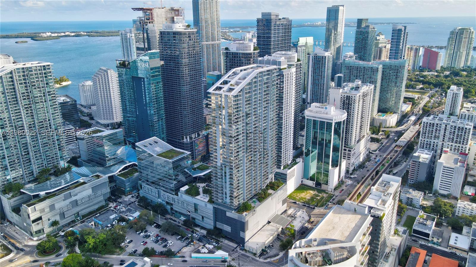 RISE CONDO - Residential