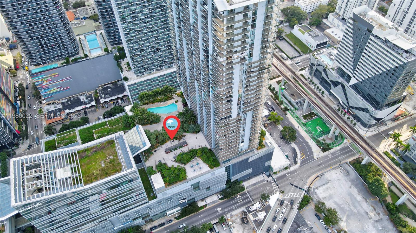RISE CONDO - Residential