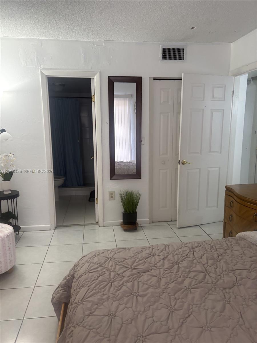 WESTLAND MANORS EAST COND - Residential