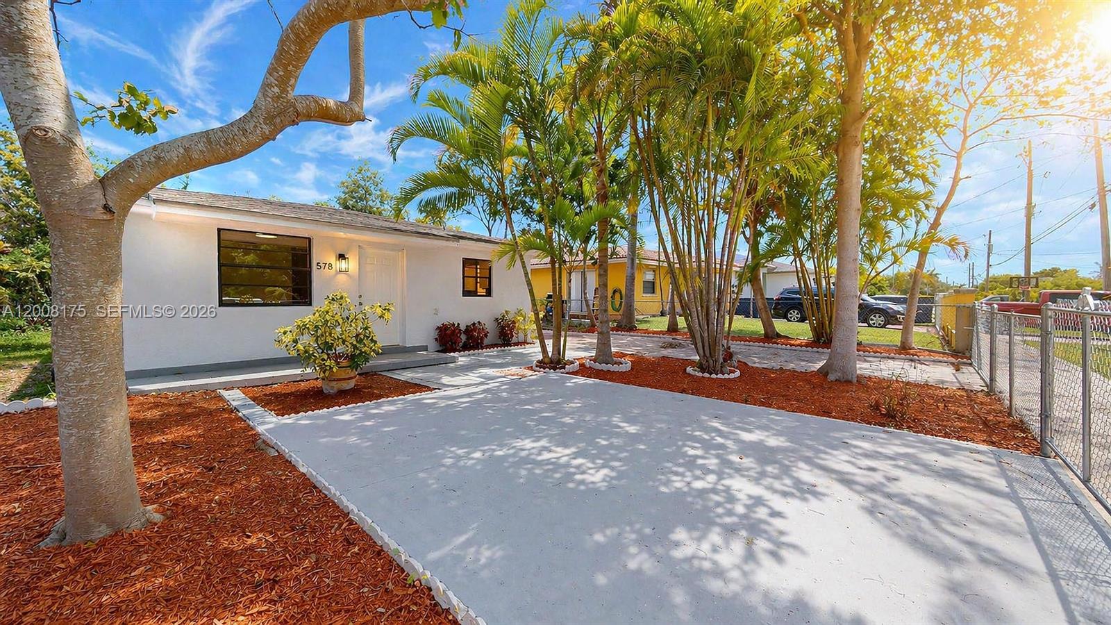 TOWN OF FLORIDA CITY - Residential