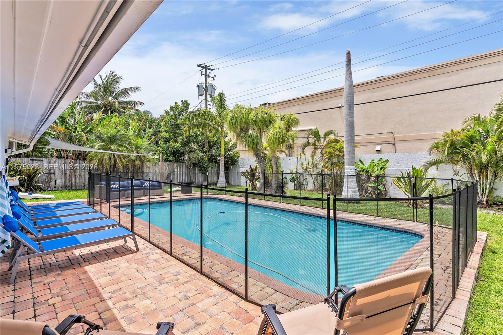BOULEVARD ESTATES AMEN - Residential