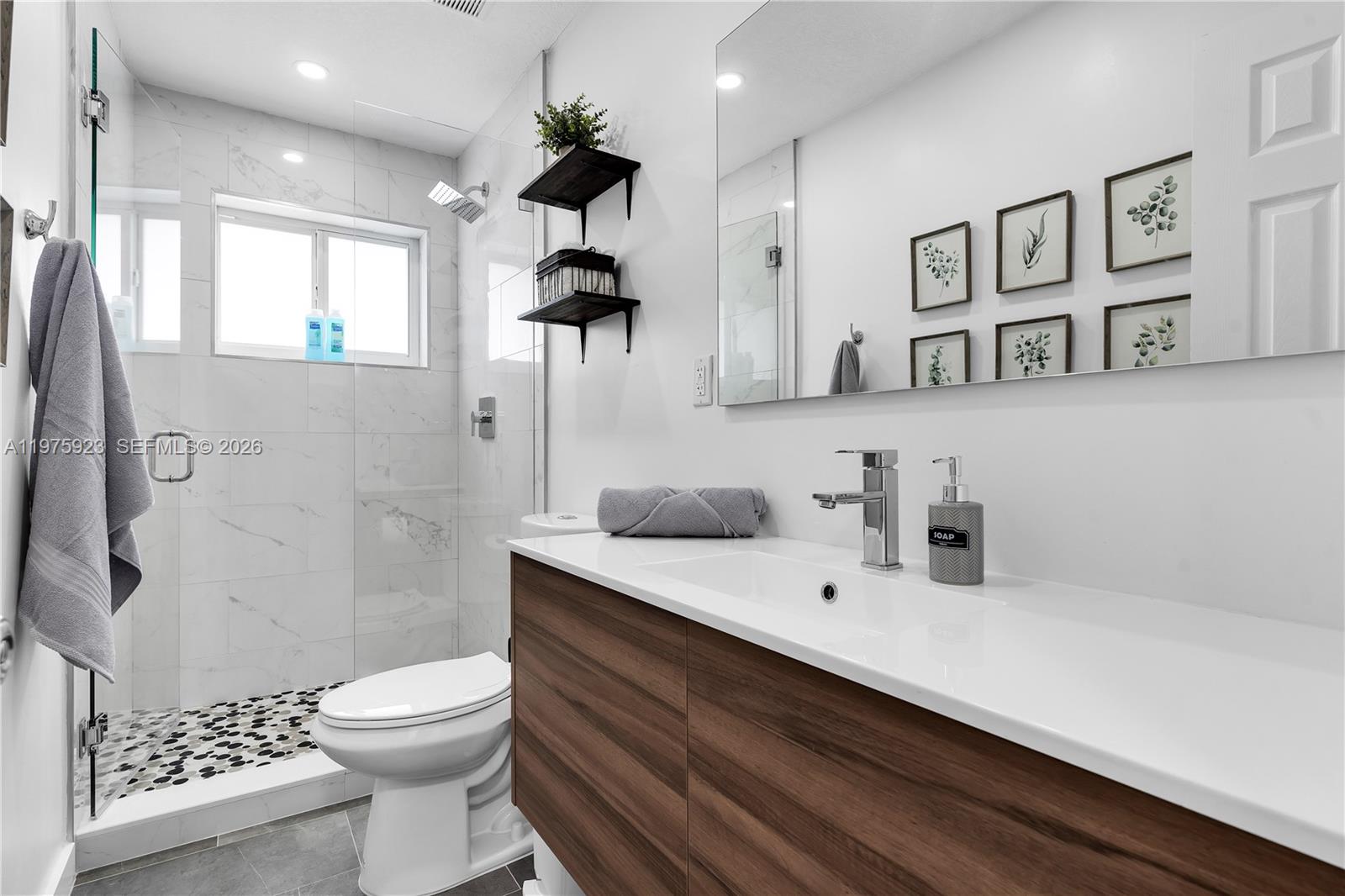 BOULEVARD ESTATES AMEN - Residential