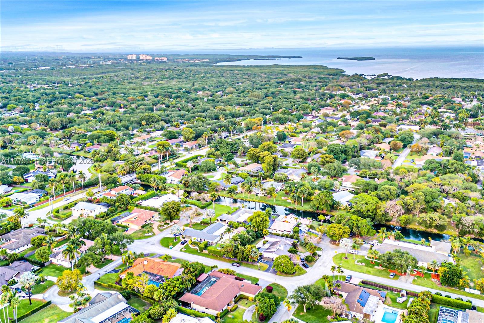 OLD CUTLER VILLAS WEST - Residential