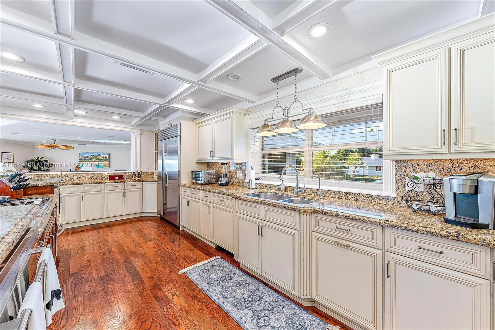 ROYAL HARBOR - Residential
