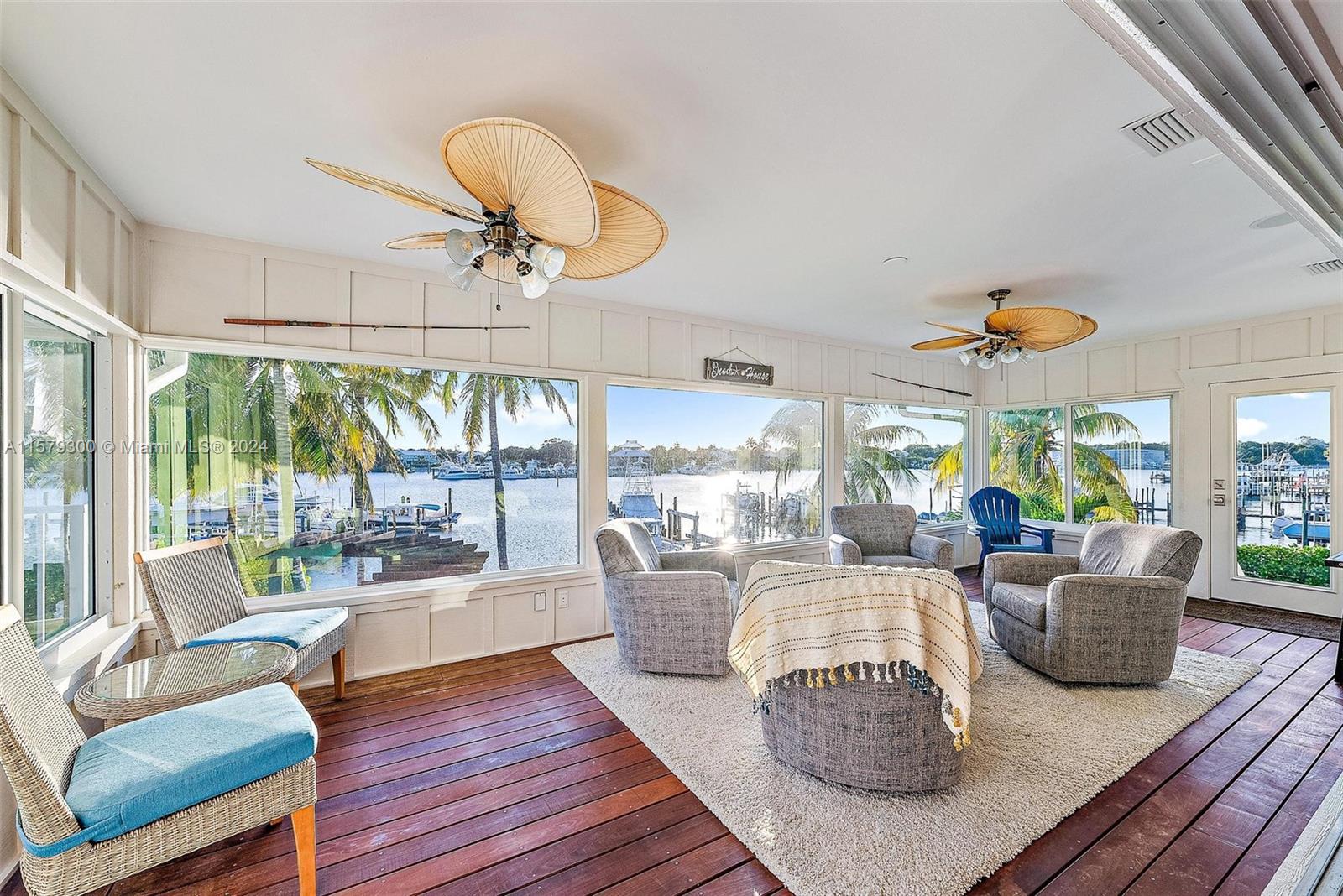 ROYAL HARBOR - Residential