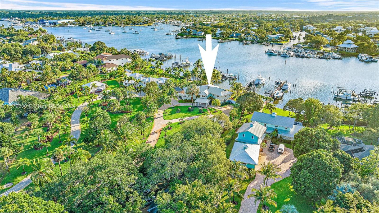 ROYAL HARBOR - Residential