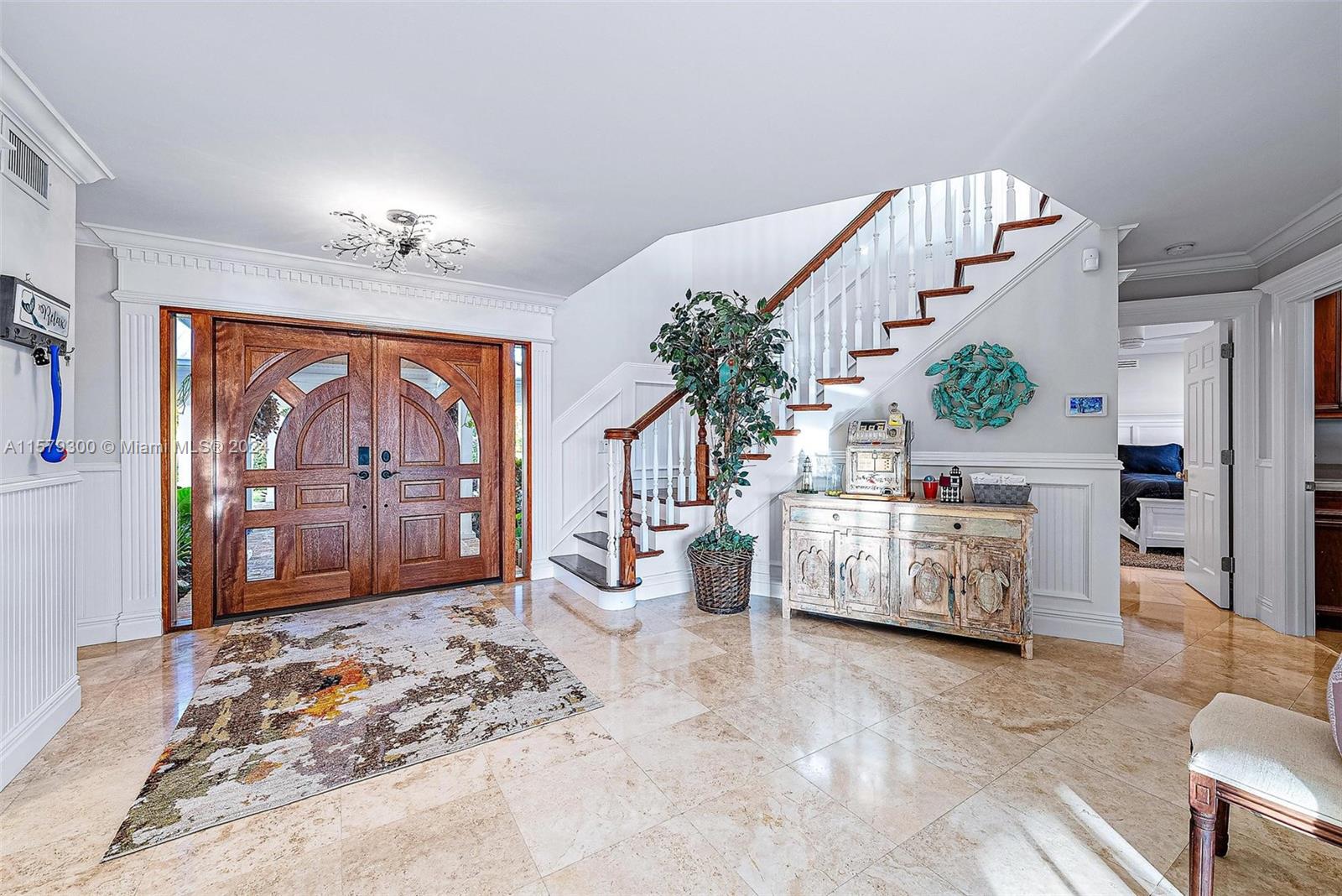 ROYAL HARBOR - Residential