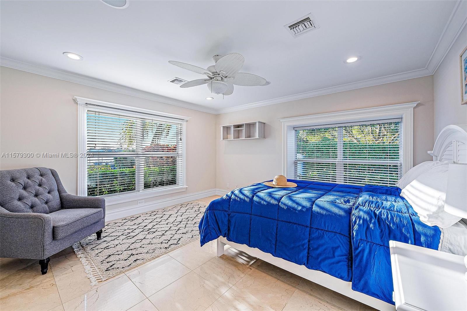 ROYAL HARBOR - Residential