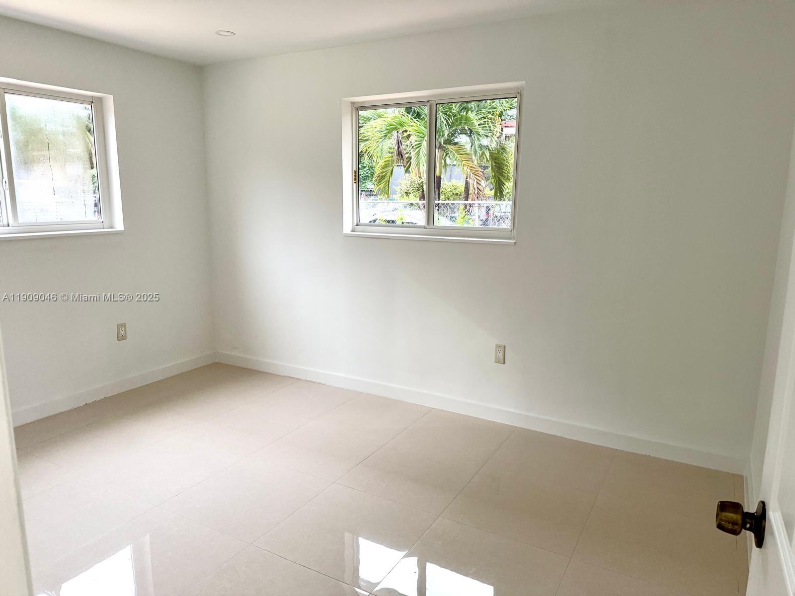BUENA VISTA GARDENS - Residential Lease