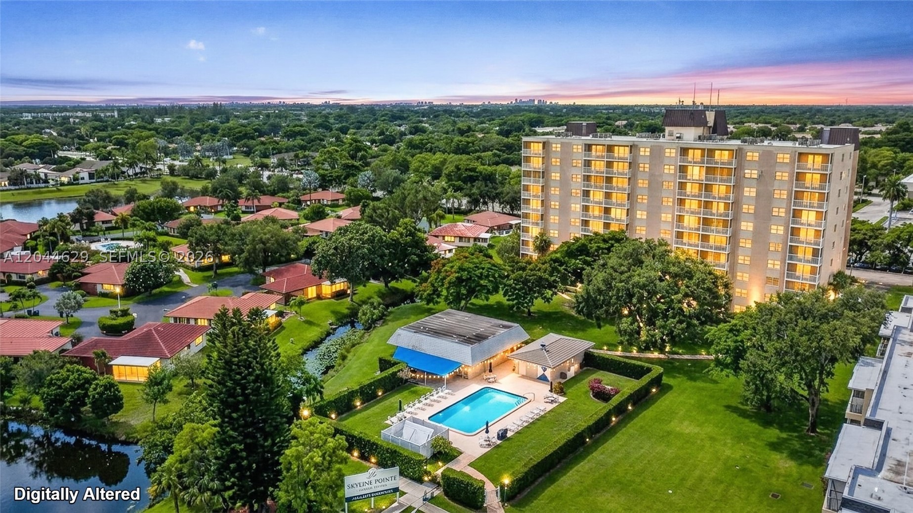 BRIARWOOD CLUB CONDO 4 - Residential