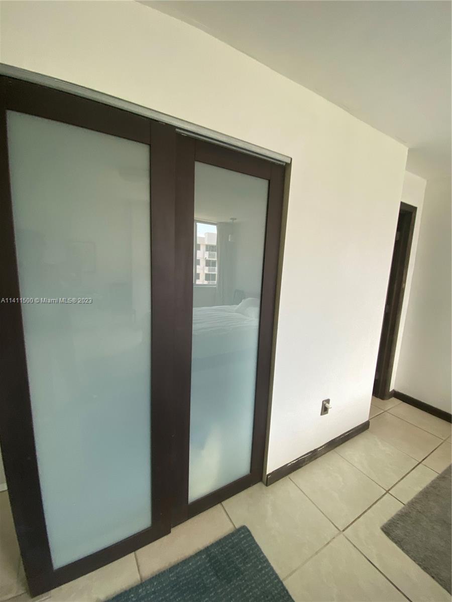 LINCOLN PALACE CONDO - Residential Lease