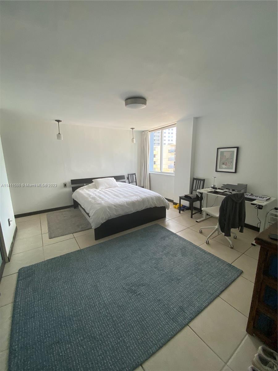 LINCOLN PALACE CONDO - Residential Lease