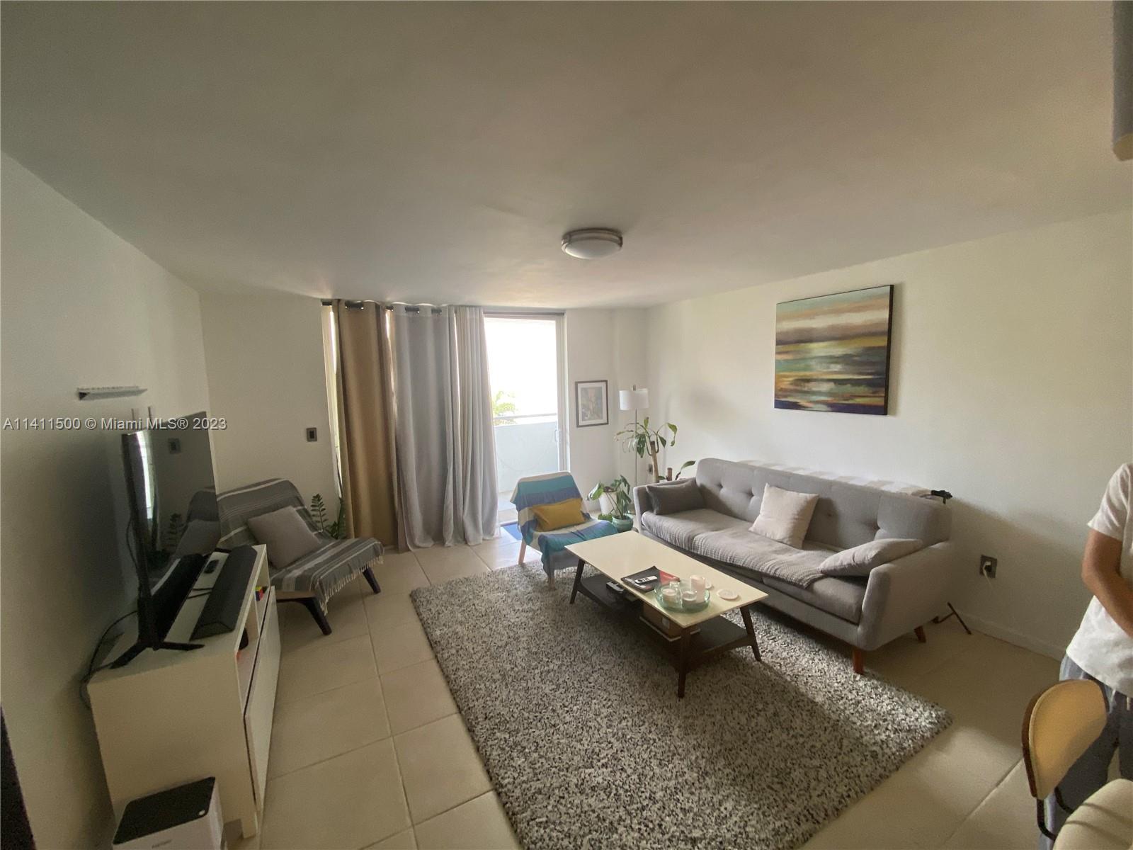 LINCOLN PALACE CONDO - Residential Lease