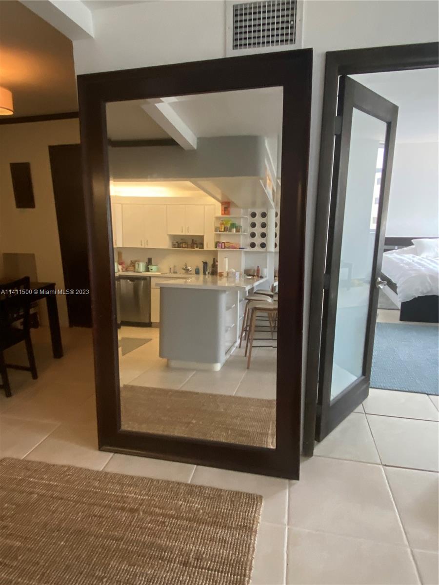 LINCOLN PALACE CONDO - Residential Lease