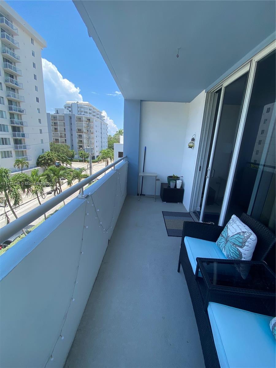 LINCOLN PALACE CONDO - Residential Lease