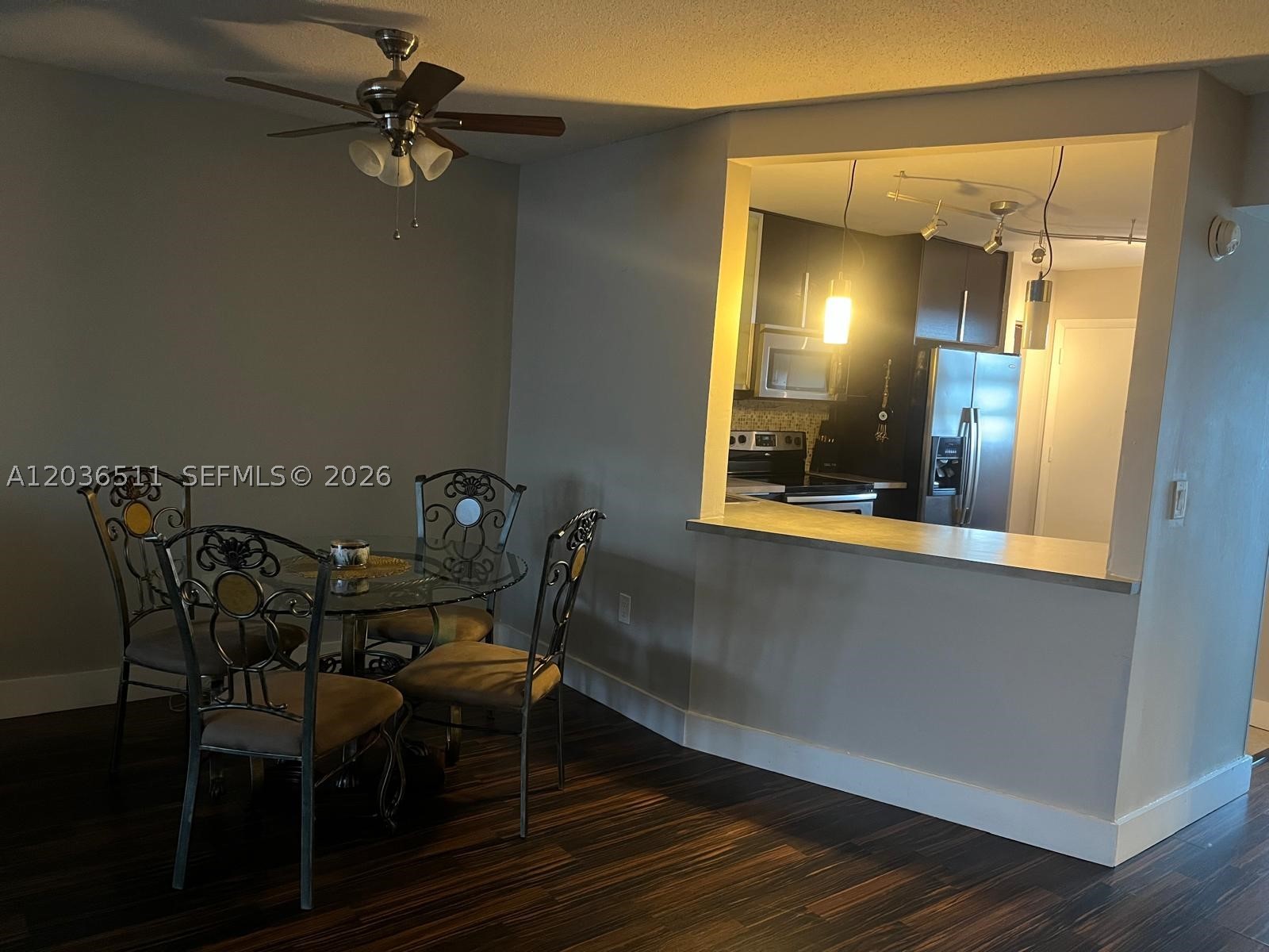 JADE WINDS GROUP - - Residential Lease