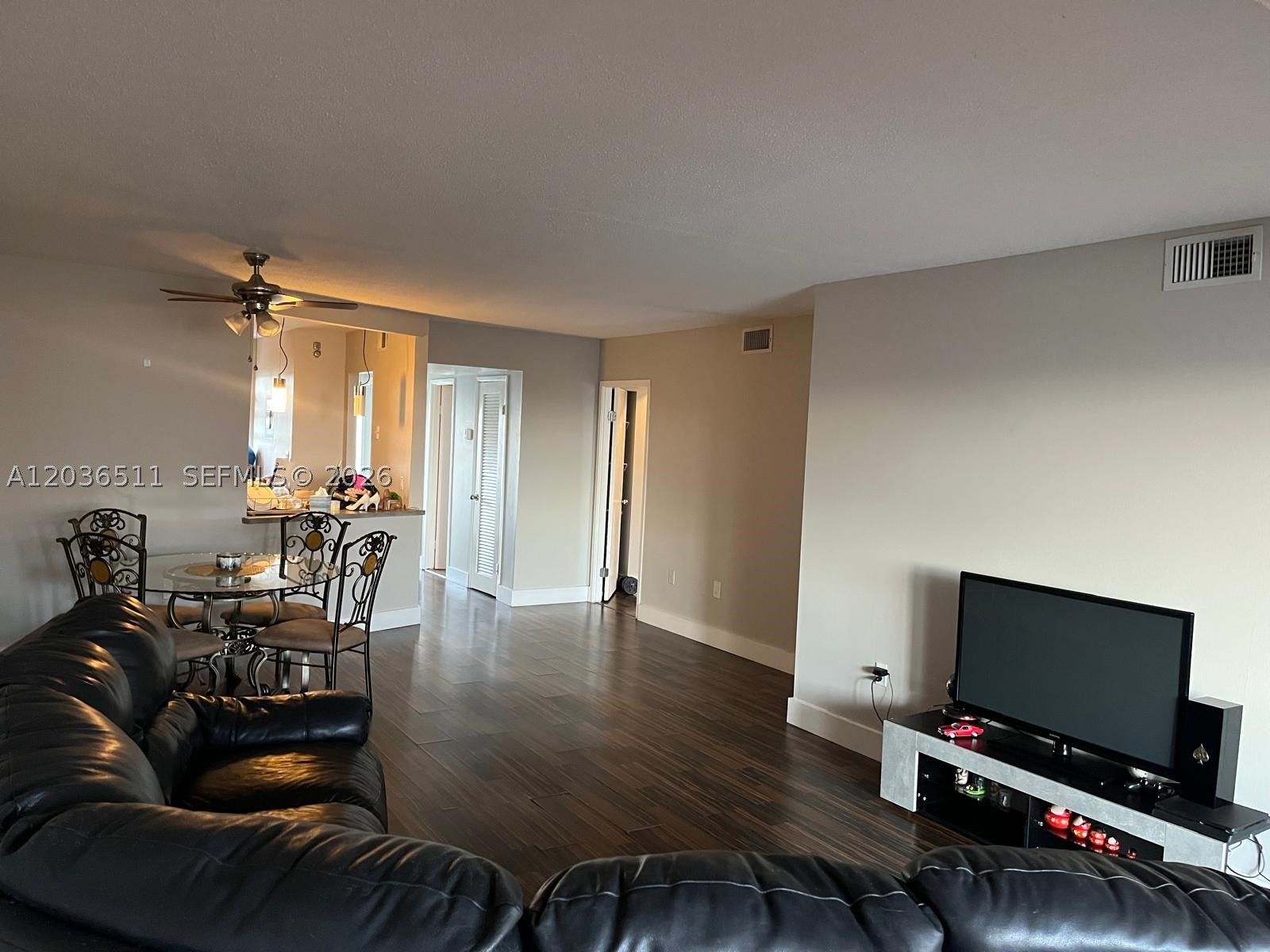 JADE WINDS GROUP - - Residential Lease