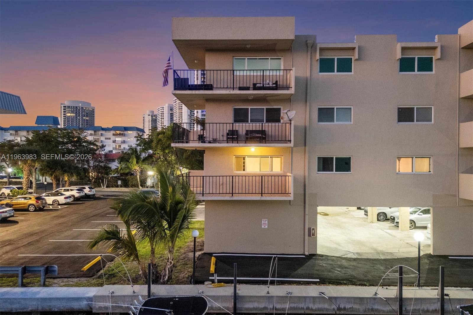 WATERWAY ISLES CONDO - Residential