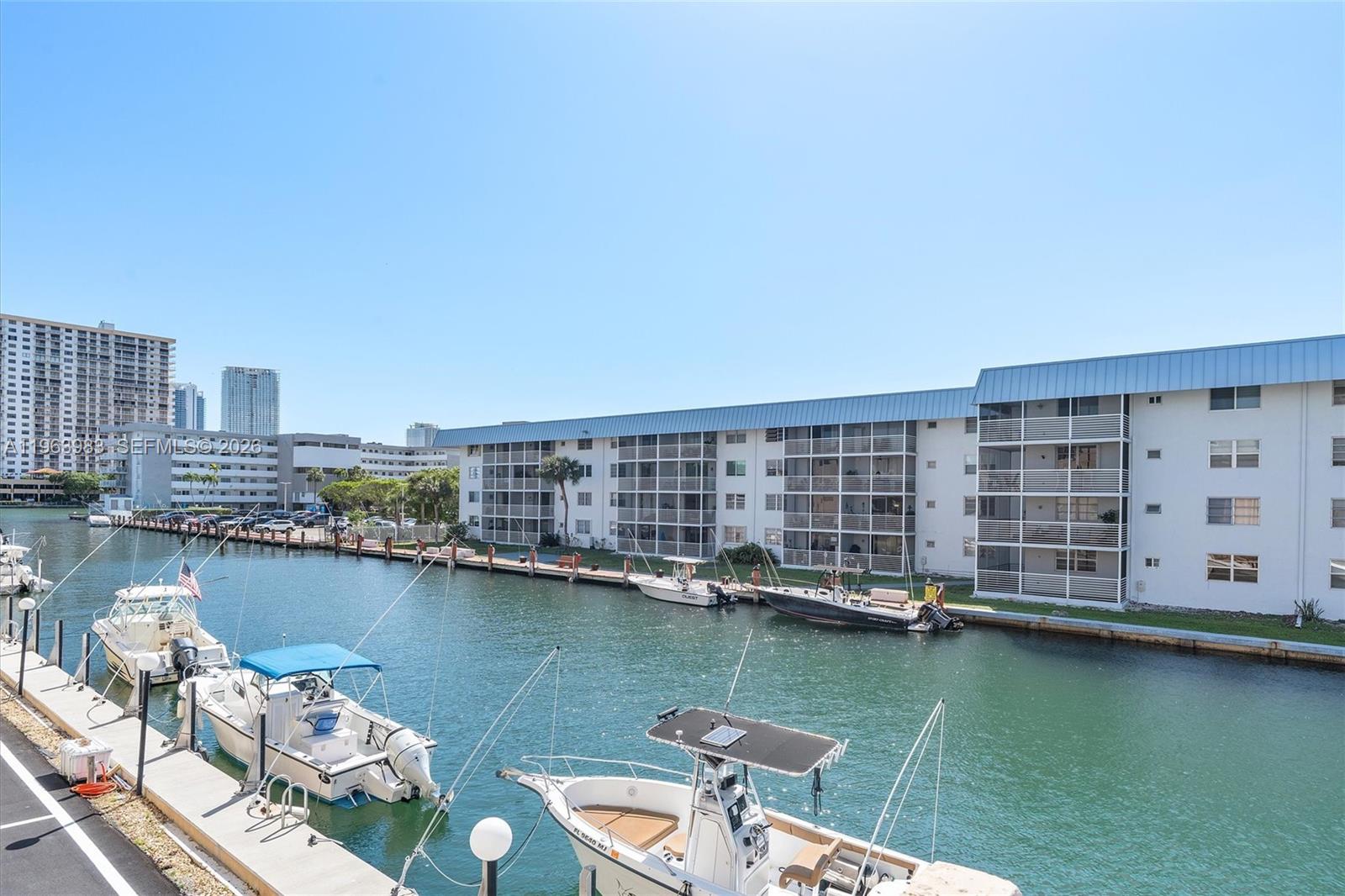 WATERWAY ISLES CONDO - Residential