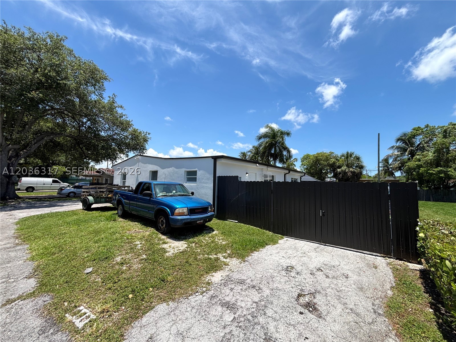HALOCK-SEC 1 - Residential Lease