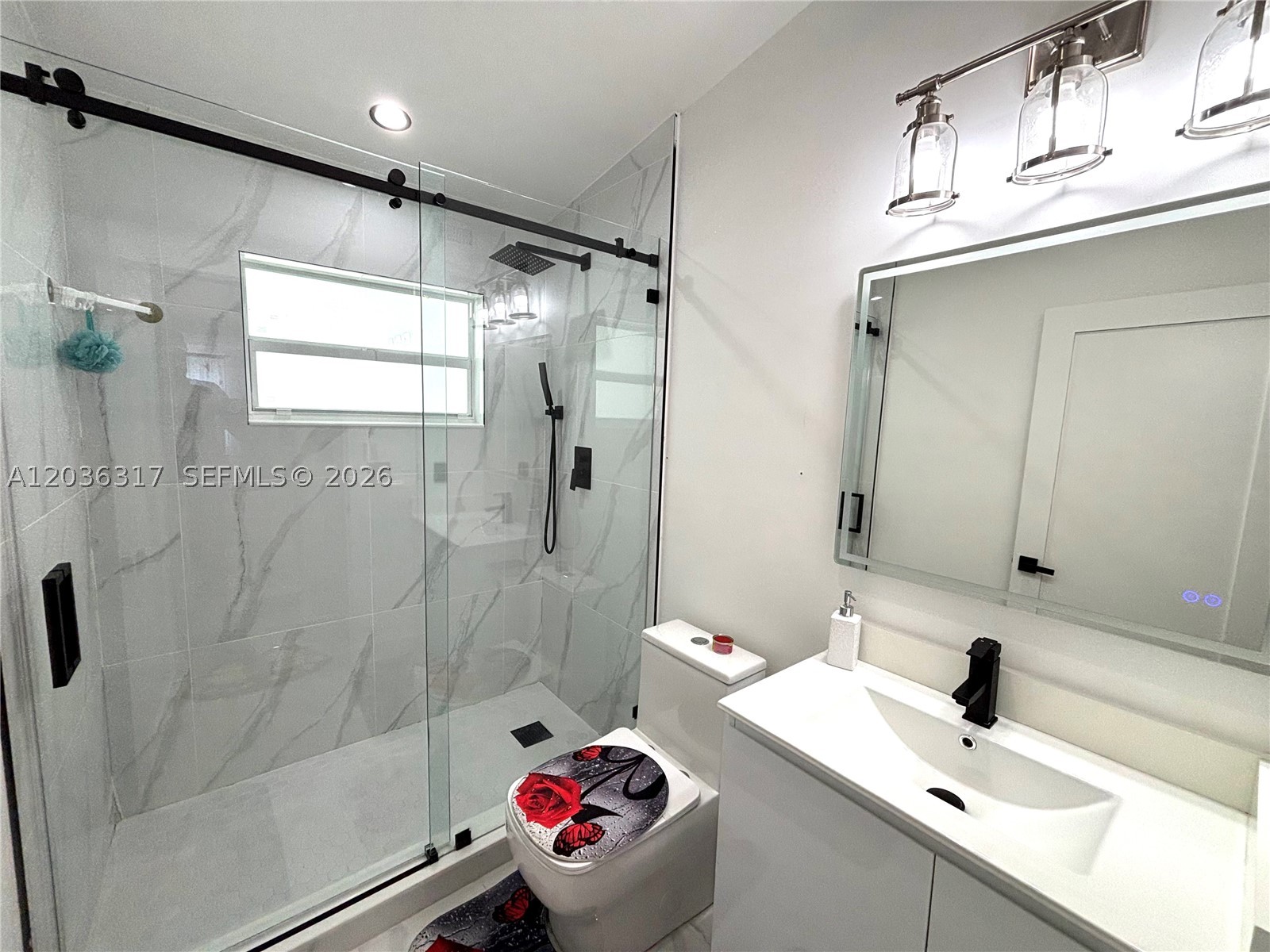 HALOCK-SEC 1 - Residential Lease