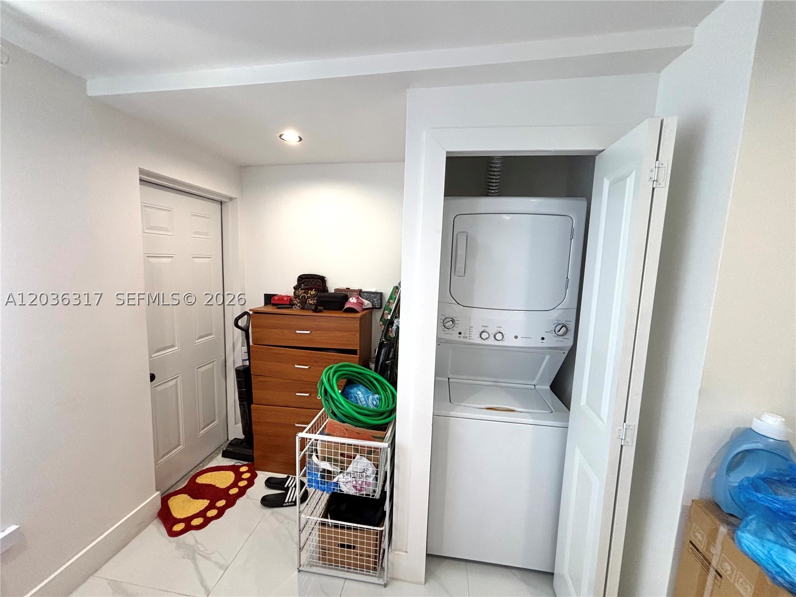 HALOCK-SEC 1 - Residential Lease